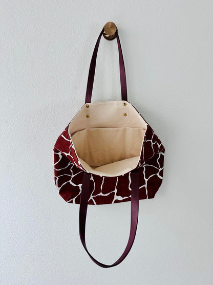 Giraffe Tote Bag